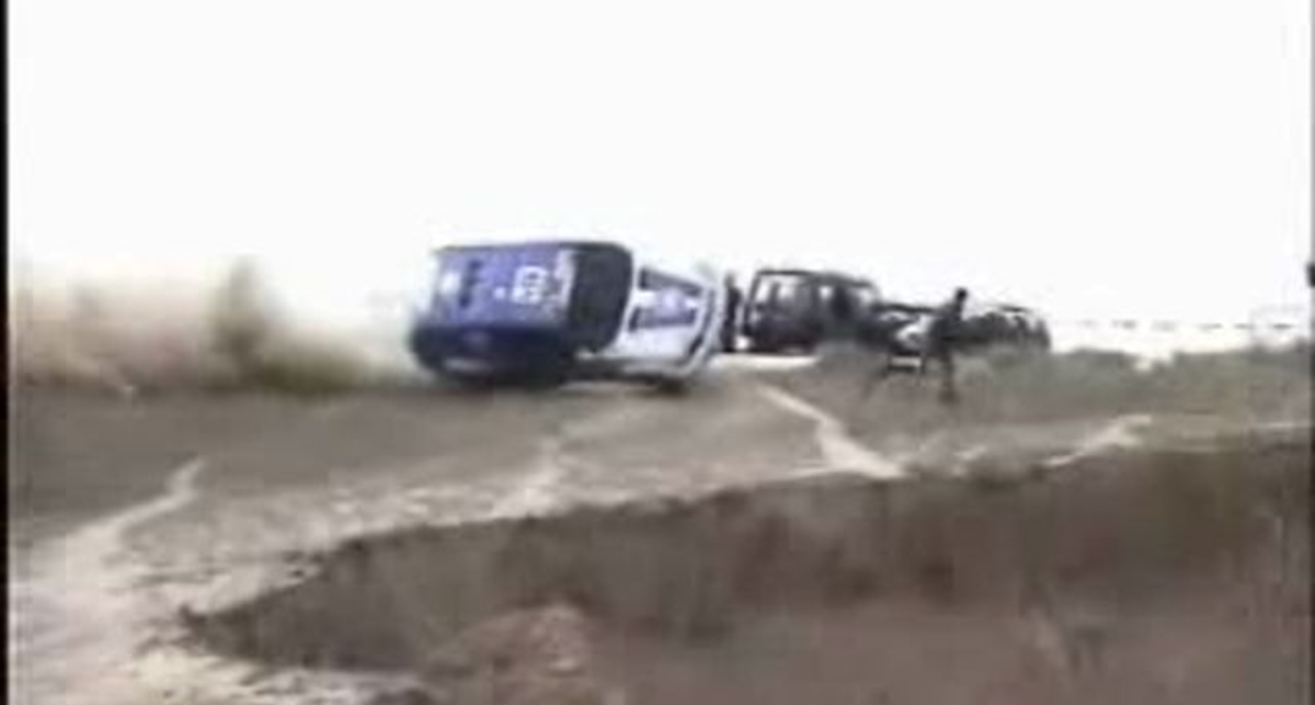 Профи водитель!!!жесть!!!(смотреть всем)