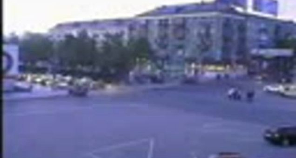 інцидент із поліцейським авто