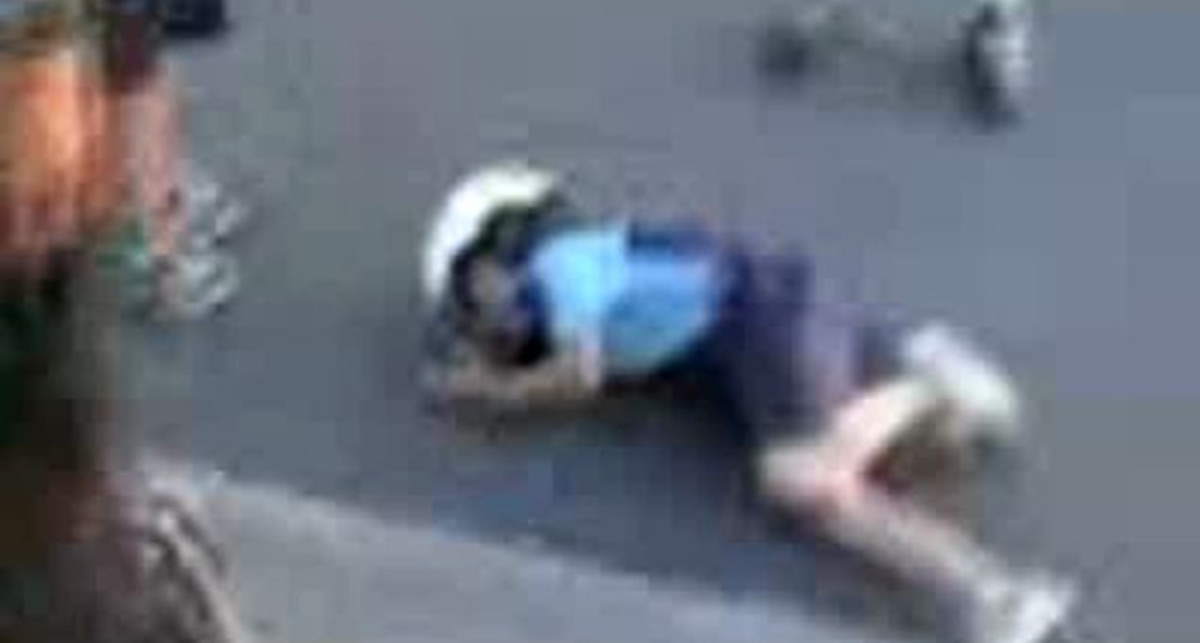 малий стрибунець