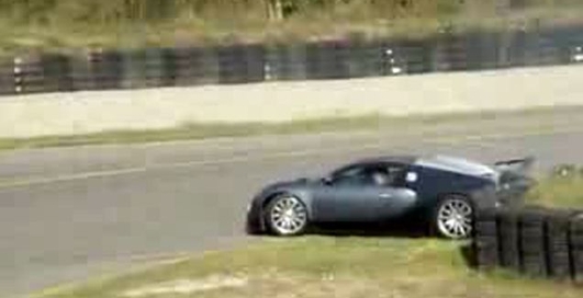 Кто его за руль посадил