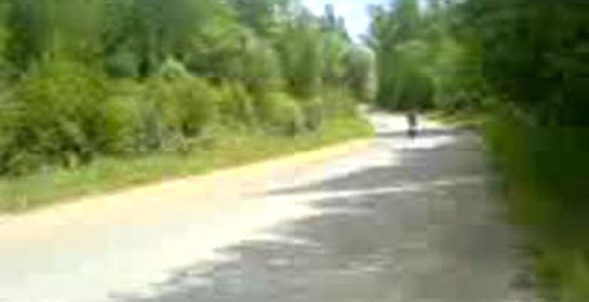 учусь стоять на переднем колесе!