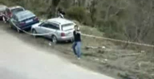 Чуть не погиб! идиот!