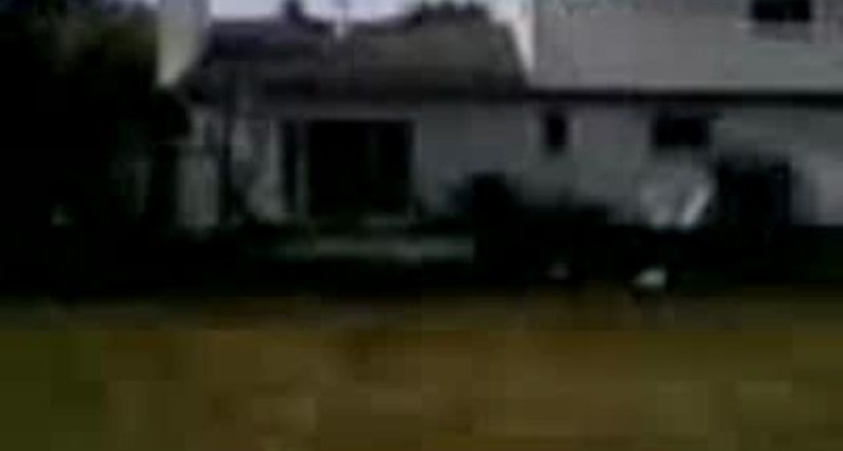 іграшкова машинка