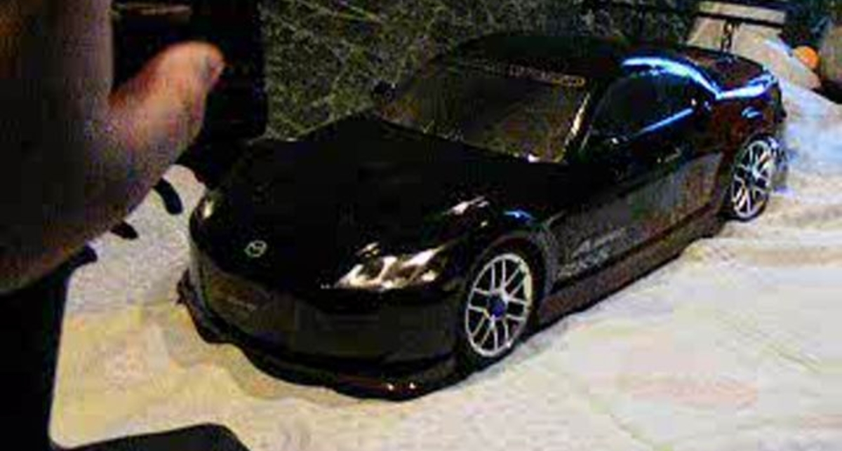 Стробы на мазде РХ-8