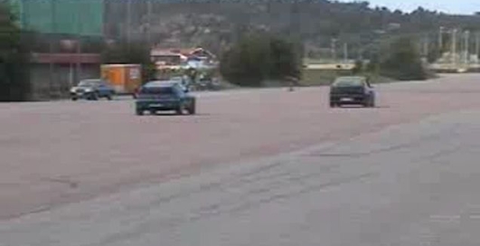 Honda vs Peugeot T16