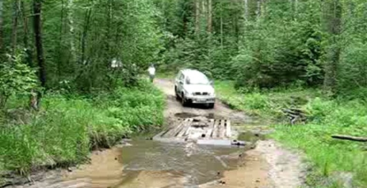 12-14.06.2008 Конаково. Переезд через мостик.