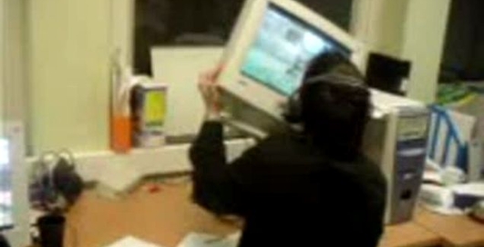 СS(поцанчик явно много проиграл)