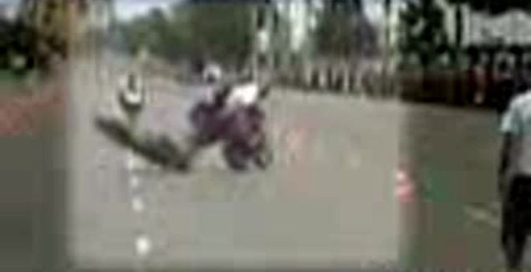multiple_bikers_collide_in_an_explosion_of_stupidity