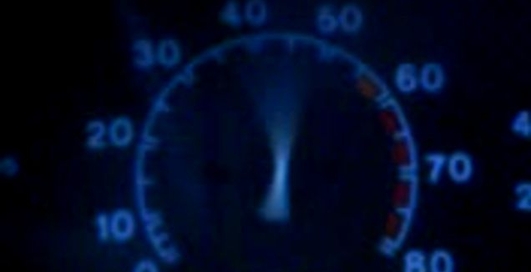 тохометр на ваз 2110 закладывает до конца