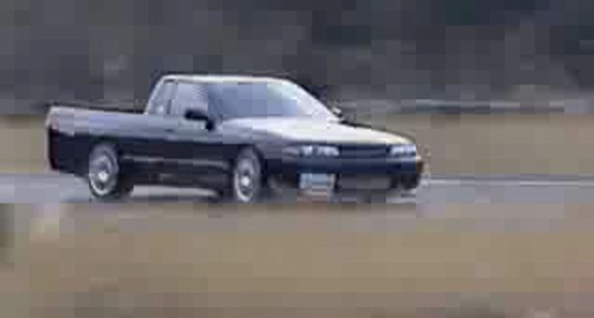 Skyline R32 El Driftamino