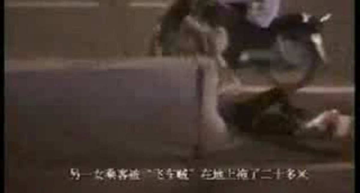 Китайские грабители на мотоциклах