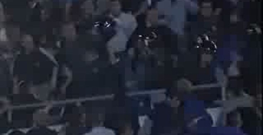 Омон отгребает у хулов