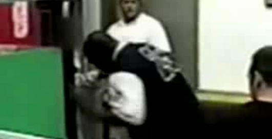 Драка в пиццерии