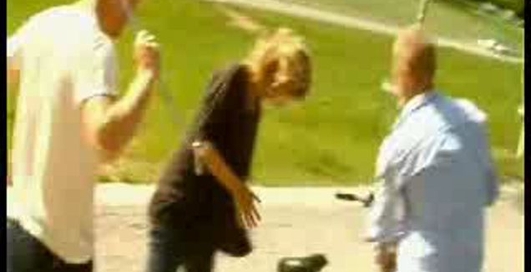 Девушку прибили