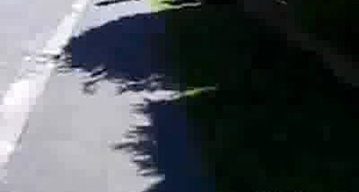 збили с ног