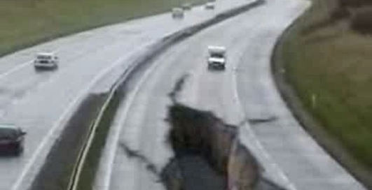 ДОРОГА ПРОВАЛИЛАСЬ!!!!!!!