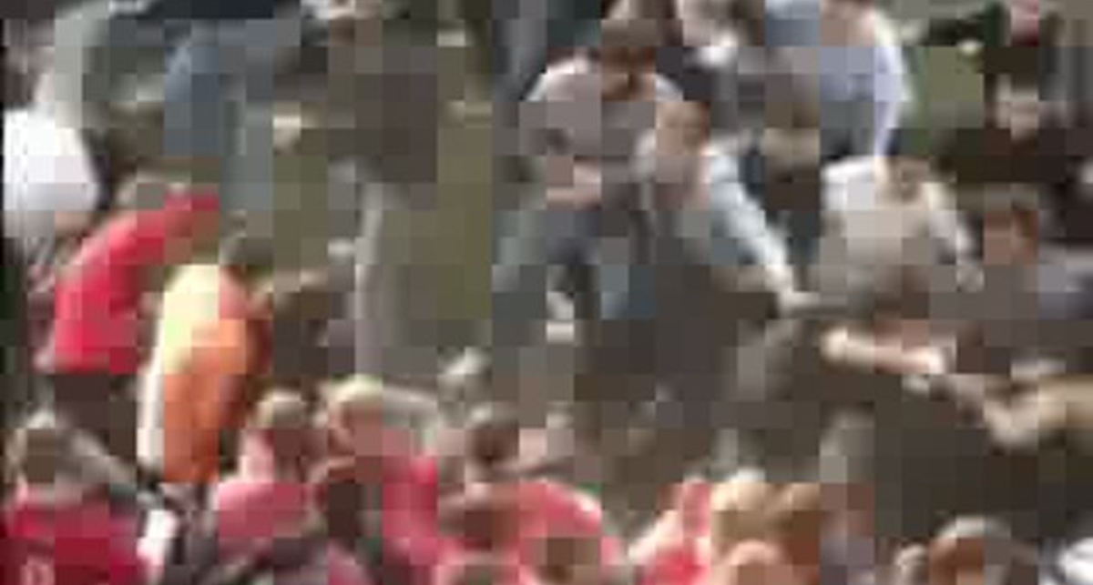 В центре Харькова подрались футбольные фанаты