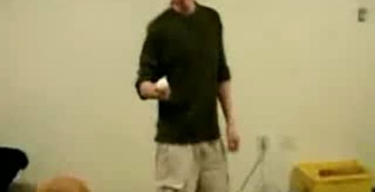 Просьбу разбить яйцо, он понял слишком буквально