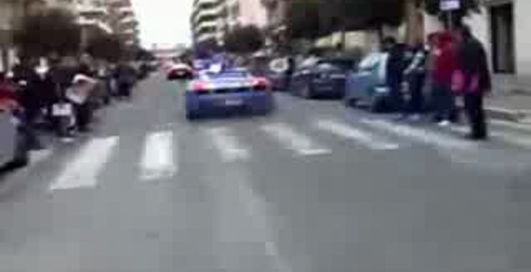 Полиция на Ламборджини