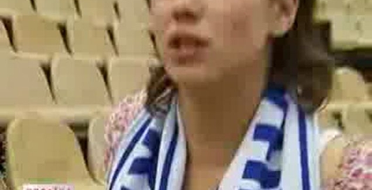 Девочка которую побили на стадионе в Киеве