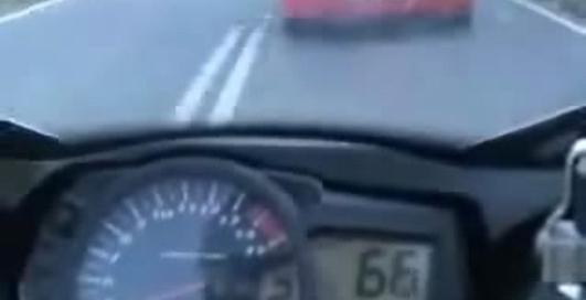 Вот такие вот встречаются водилы