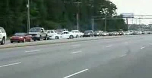 Разбил новенький мустанг