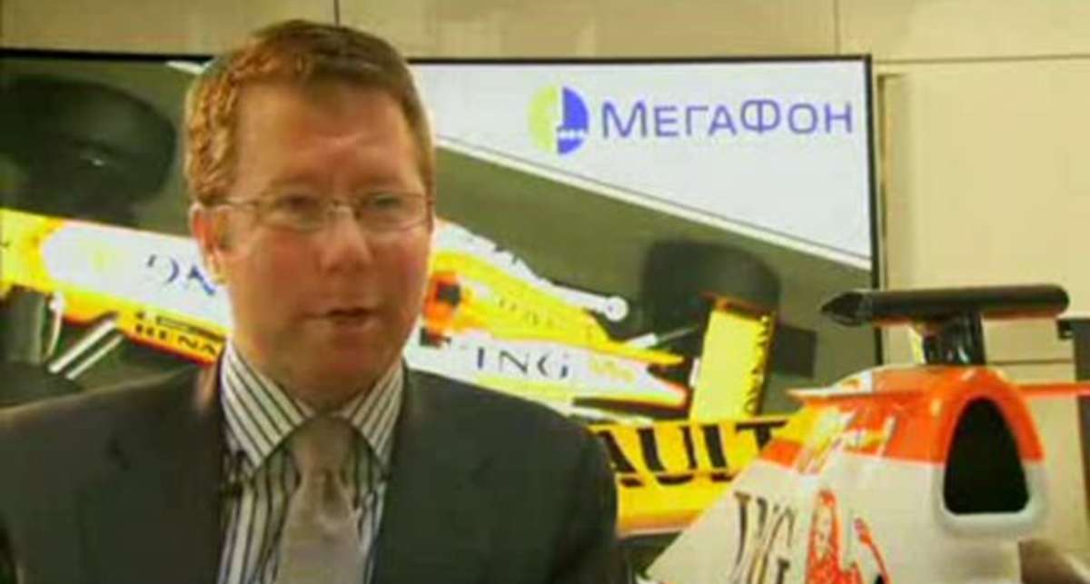МегаФон стал телекоммуникаци онным партнером команды Формулы-1 ING Renault F1 Team