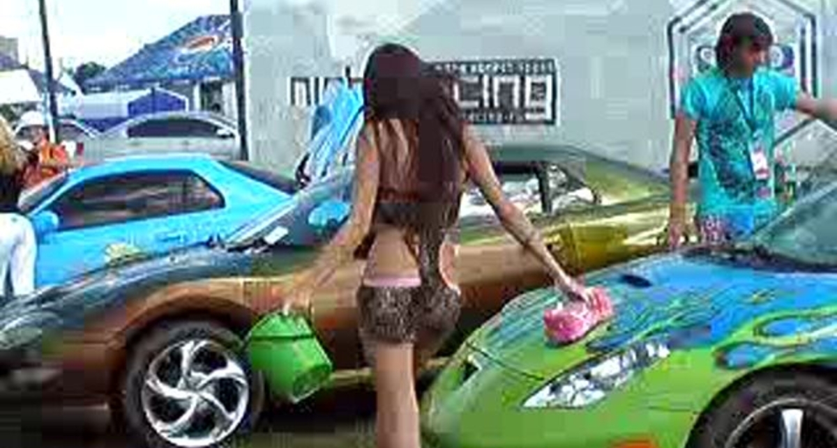 Сексуальная мойка