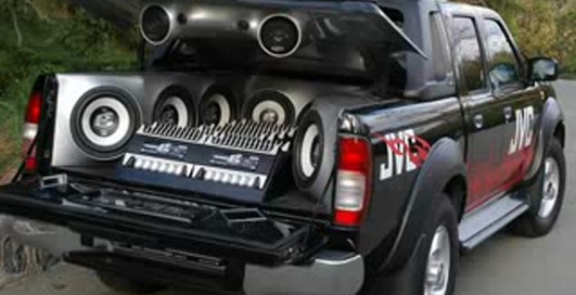 Кто эти машины делает...