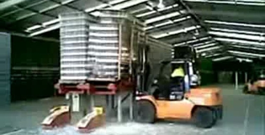 Как разбить 2000 бутылок?