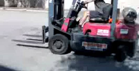 Дрифт на погрузчике