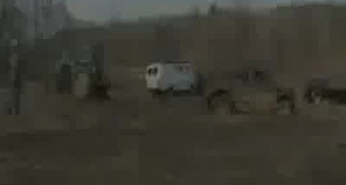 Чем круче джип - тем дальше идти за трактором