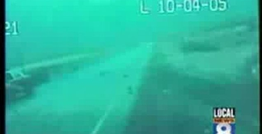 Милицию поцеловали в лоб.