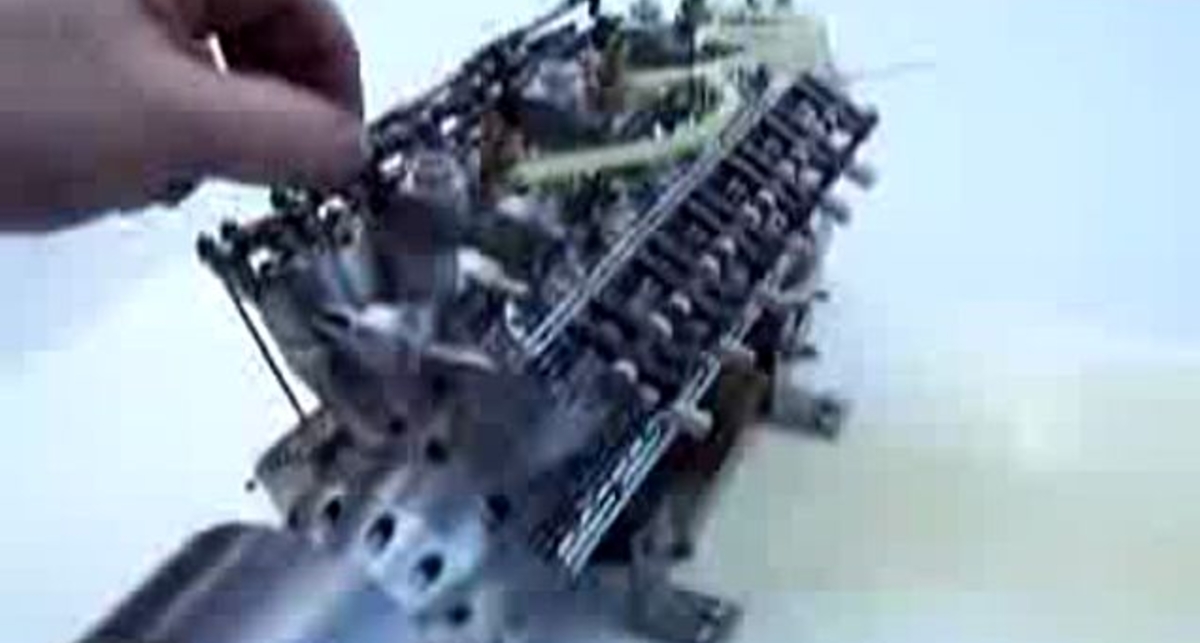 V 12 Modellmotor RC Engine