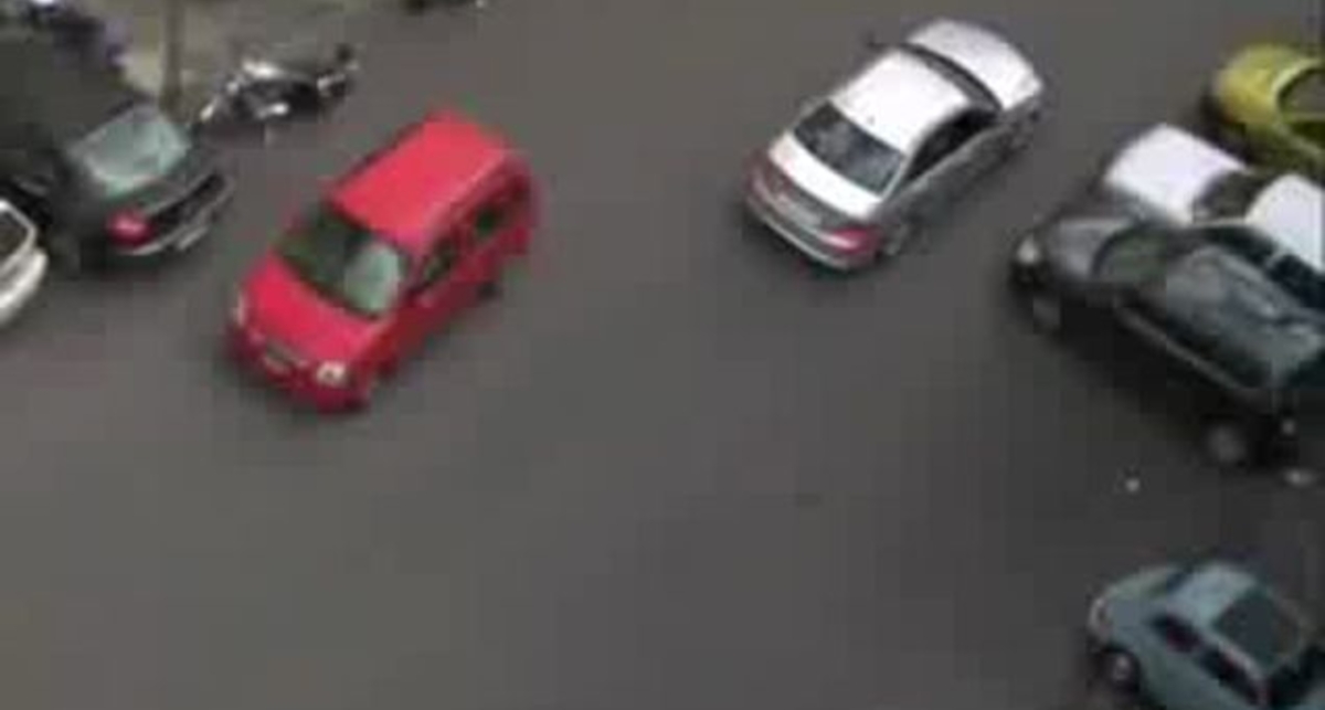 Женщины за рулём