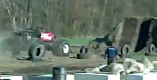 Сальто на джипе