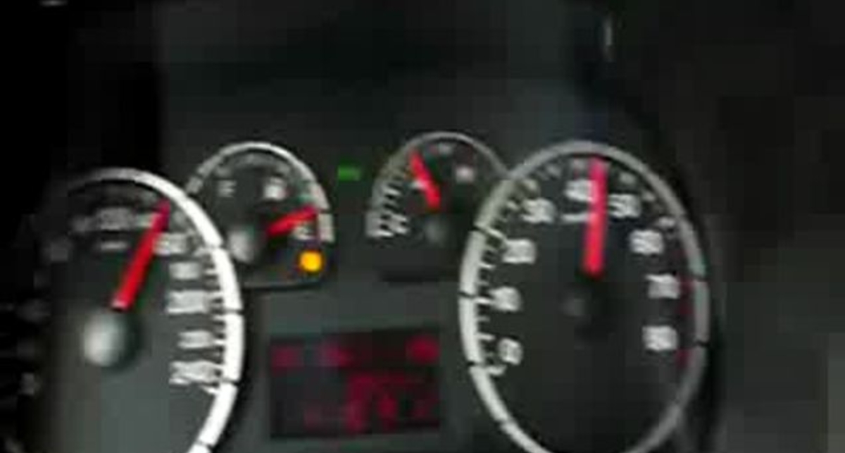 Вот это скорость, более 250 Км в час