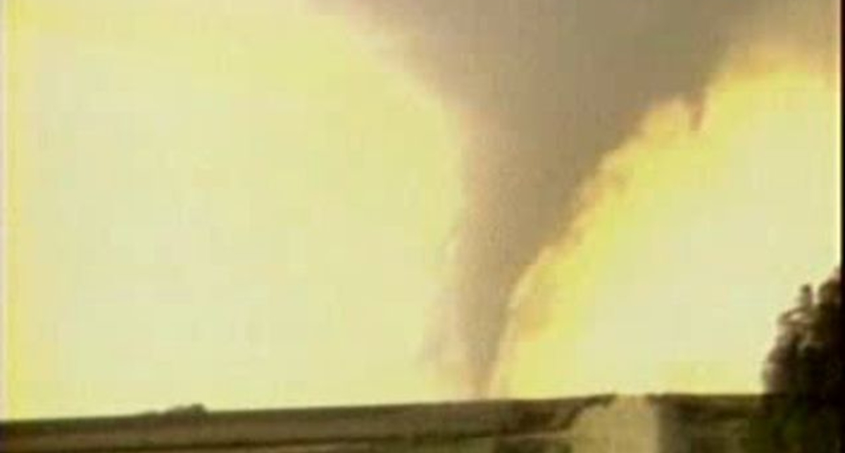 Электрическая природа торнадо. Есть версия!