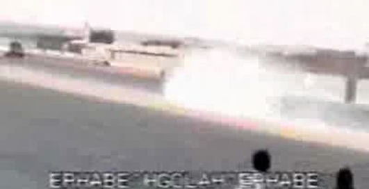 Арабы жгут резину....