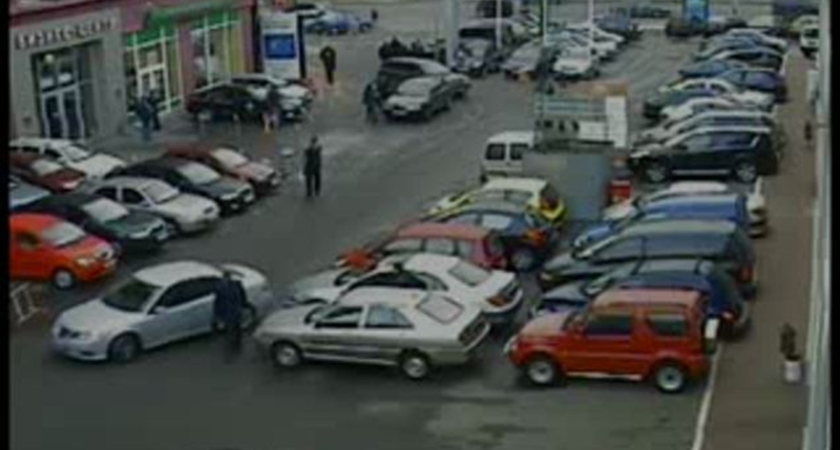 Неудачный угон автомобиля.