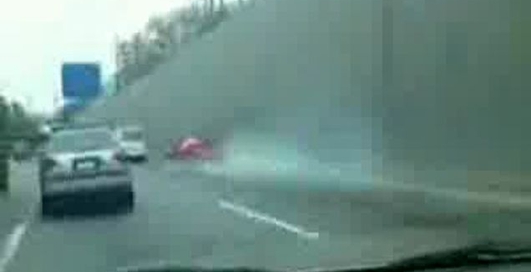 Видео Новенький додж в смятку