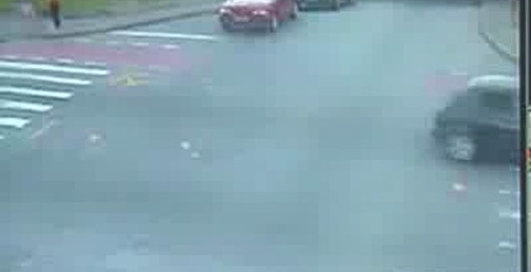 На ровном месте - авария