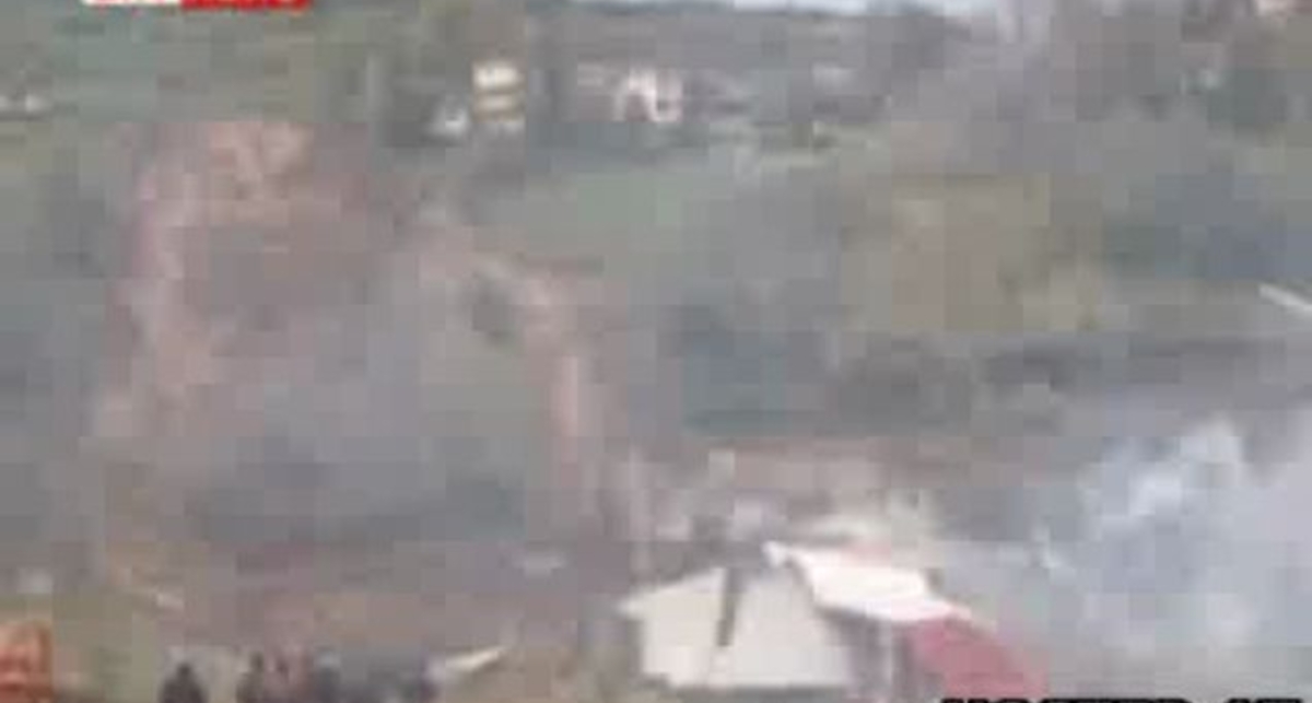 Оползень снёс дом