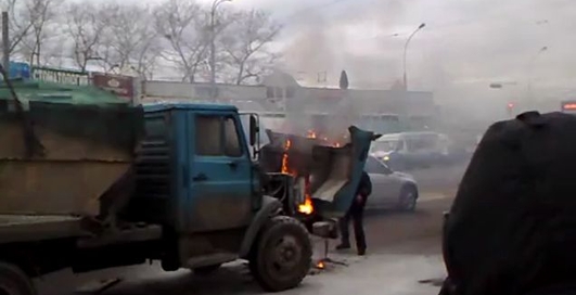 Возгорание ЗИЛа