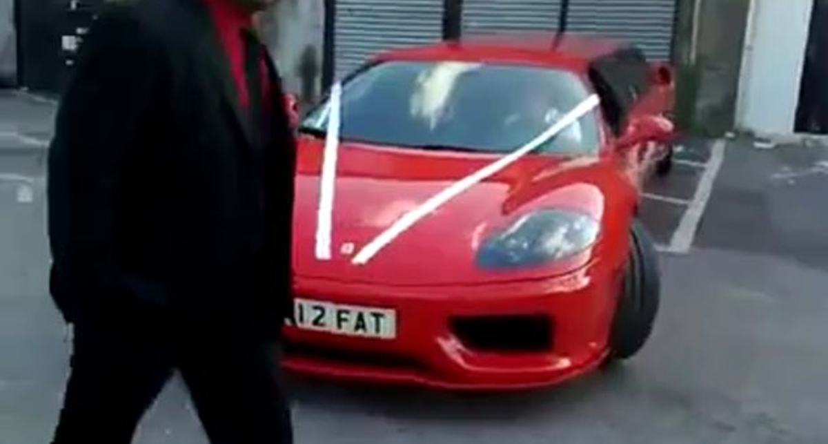Красный  Ferrari limousine F360