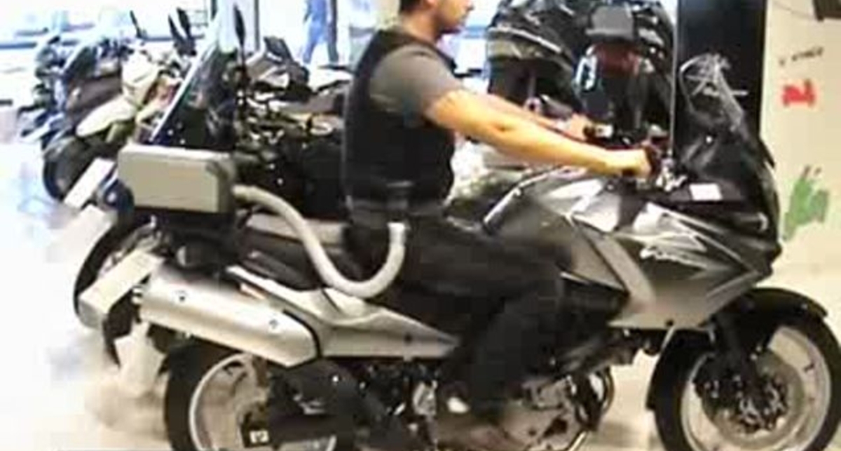 Первый в мире мотоциклетный климат контроль!