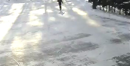 Джип сбил людей