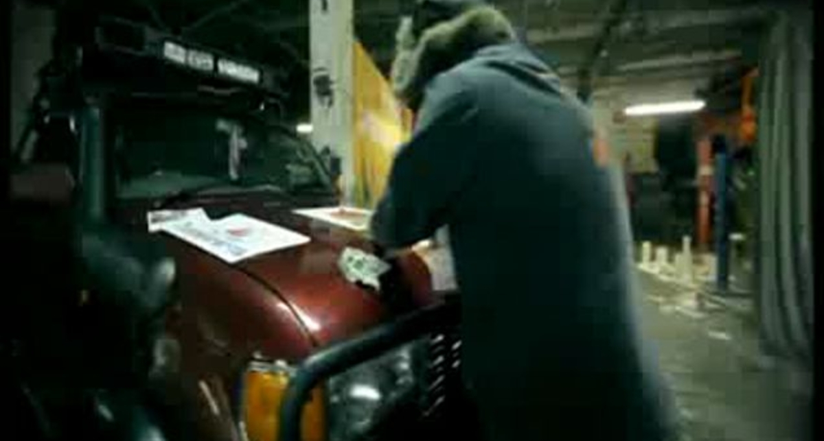 Подготовка машин. Экспедиция Трофи 2010