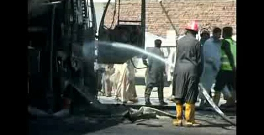 В Пакистане взорваны цистерны с топливом для НАТО