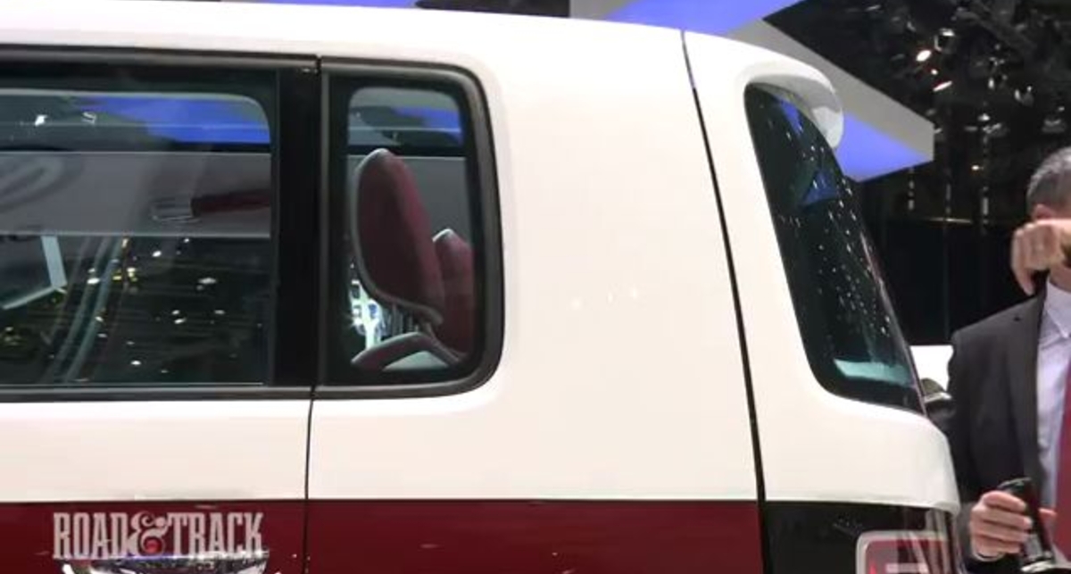 Volkswagen Bulli Concept | 2011 Geneva Auto Show